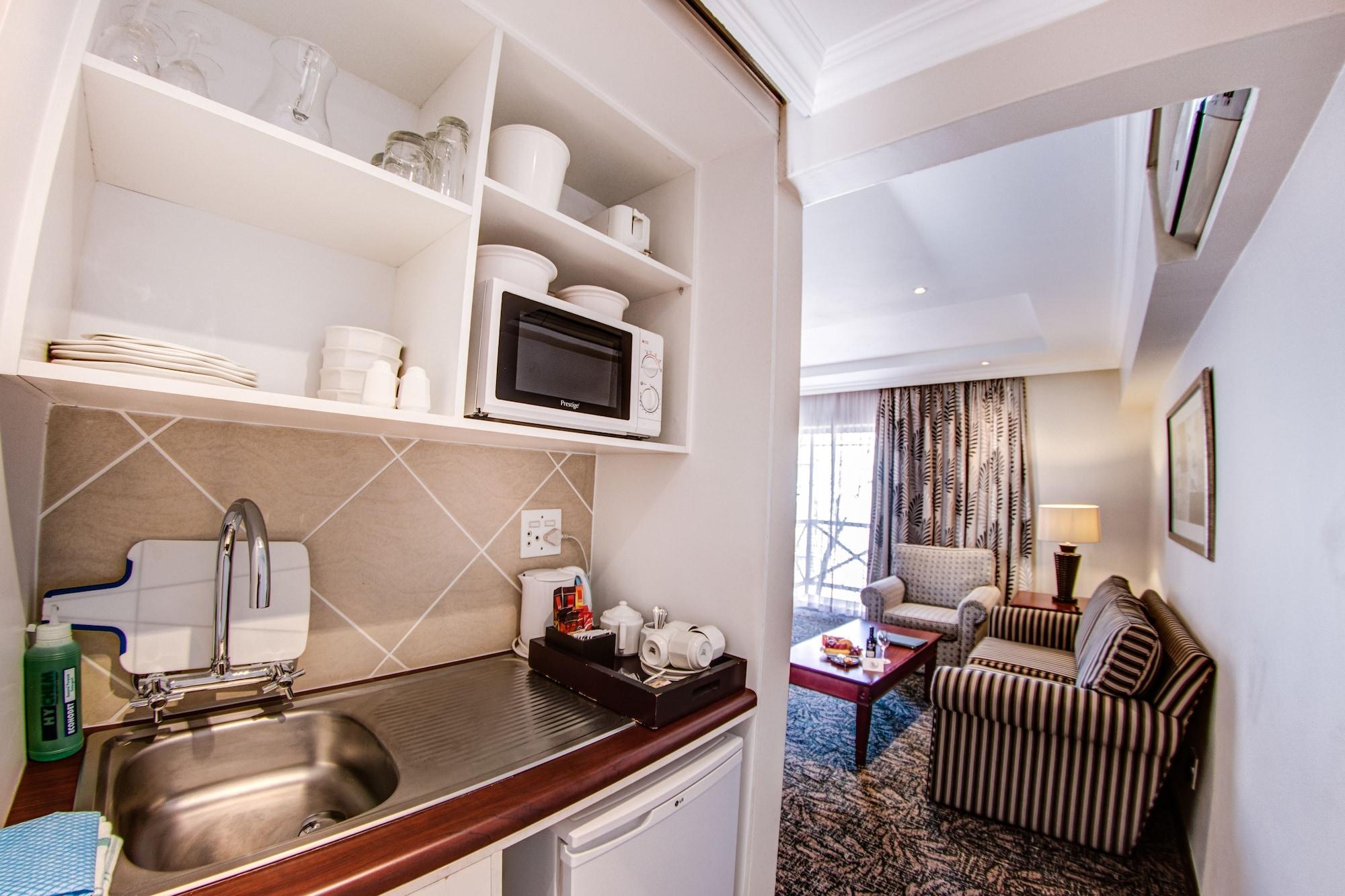 Courtyard Hotel Sandton Johannesburg Exterior foto