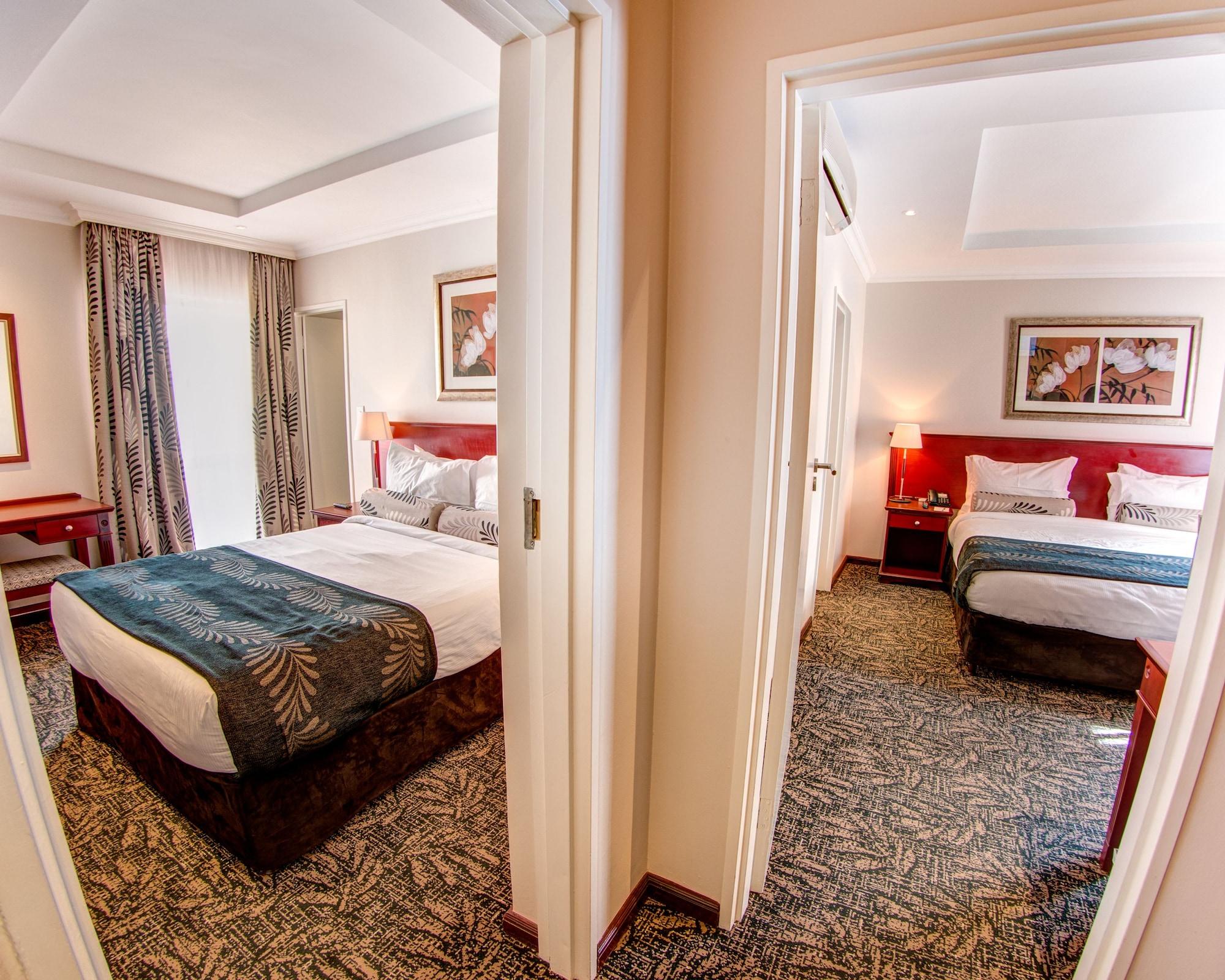 Courtyard Hotel Sandton Johannesburg Exterior foto