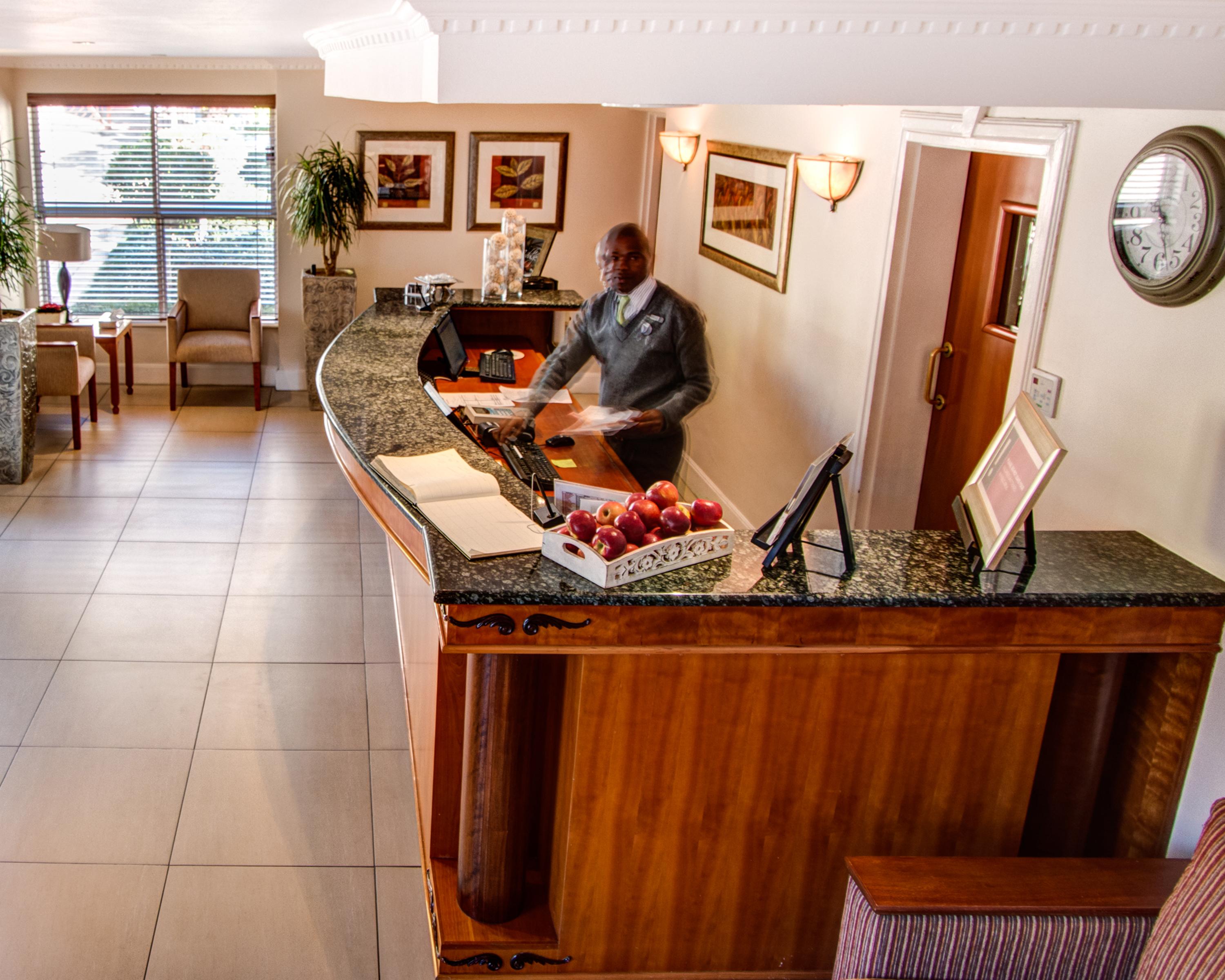 Courtyard Hotel Sandton Johannesburg Exterior foto